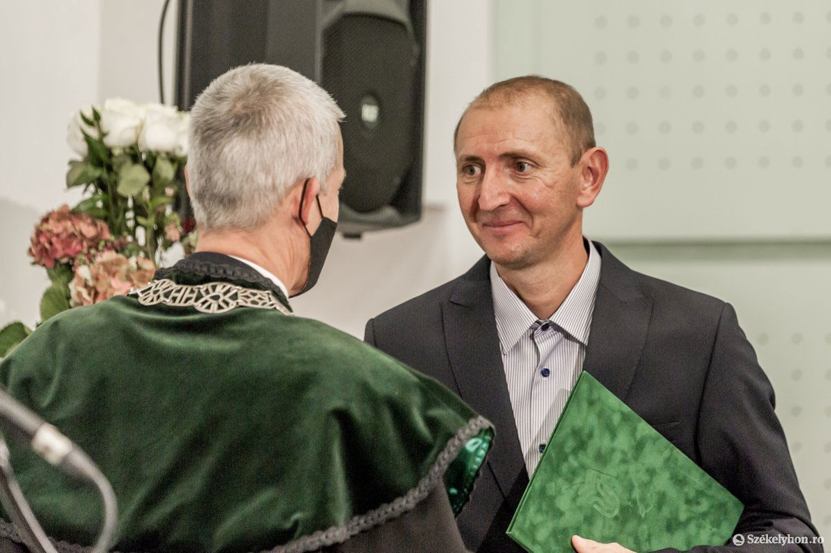 &bullet;  Fotó: Pinti Attila