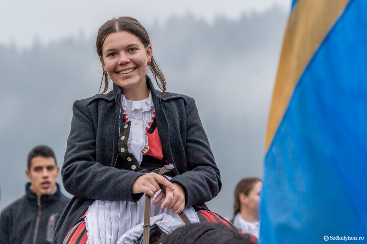 &bullet;  Fotó: Pinti Attila