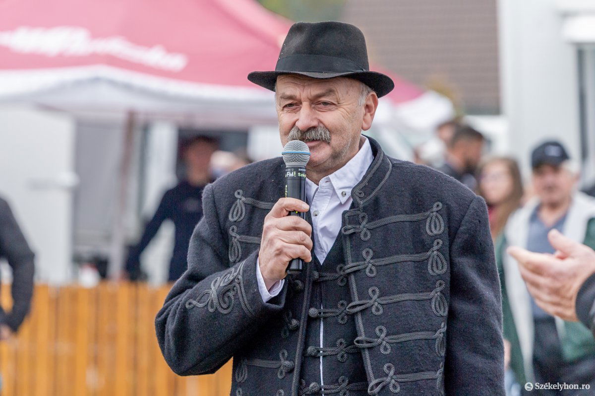 &bullet;  Fotó: Pinti Attila