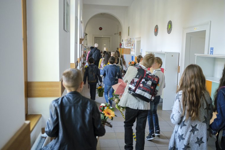 Hosszabb tanévet szeretne az ősztől Sorin Cîmpeanu oktatási miniszter