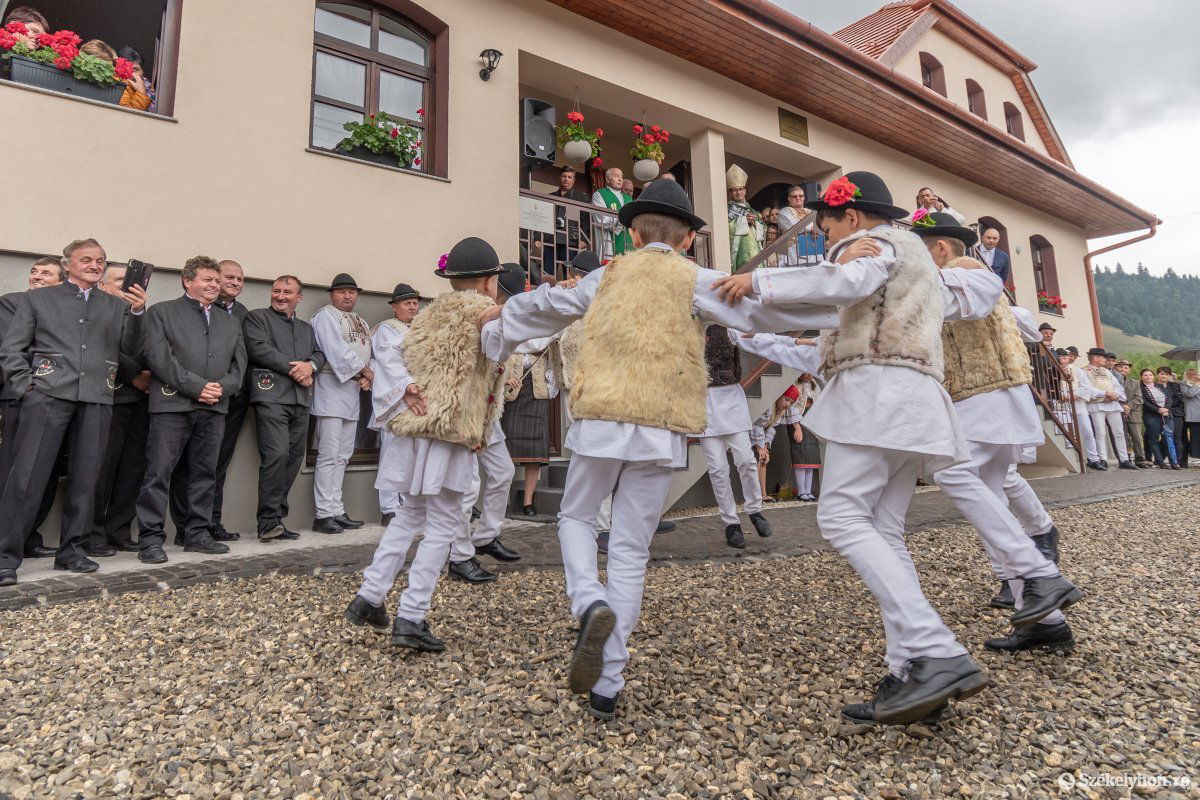 •  Fotó: Pinti Attila