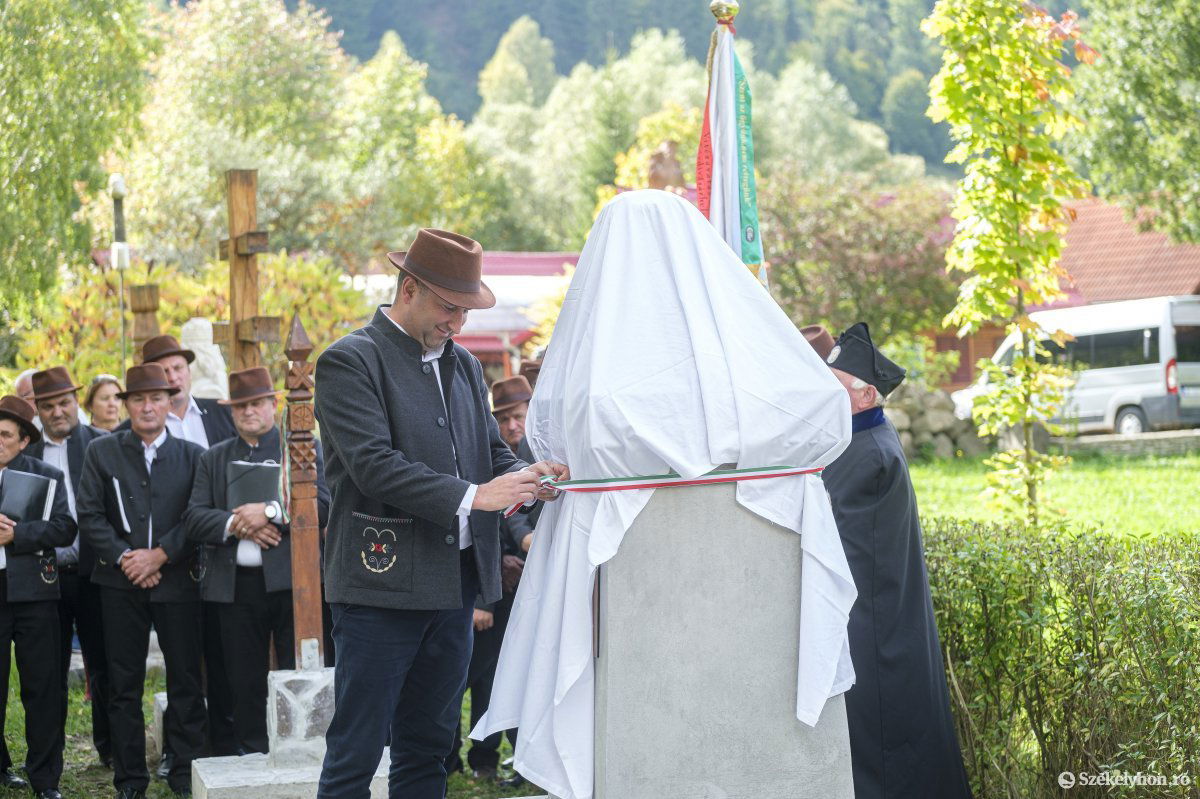 &bullet;  Fotó: Veres Nándor