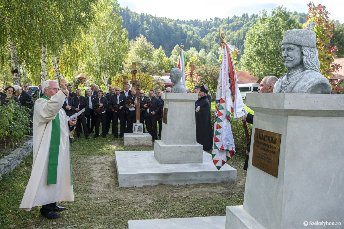 &bullet;  Fotó: Veres Nándor