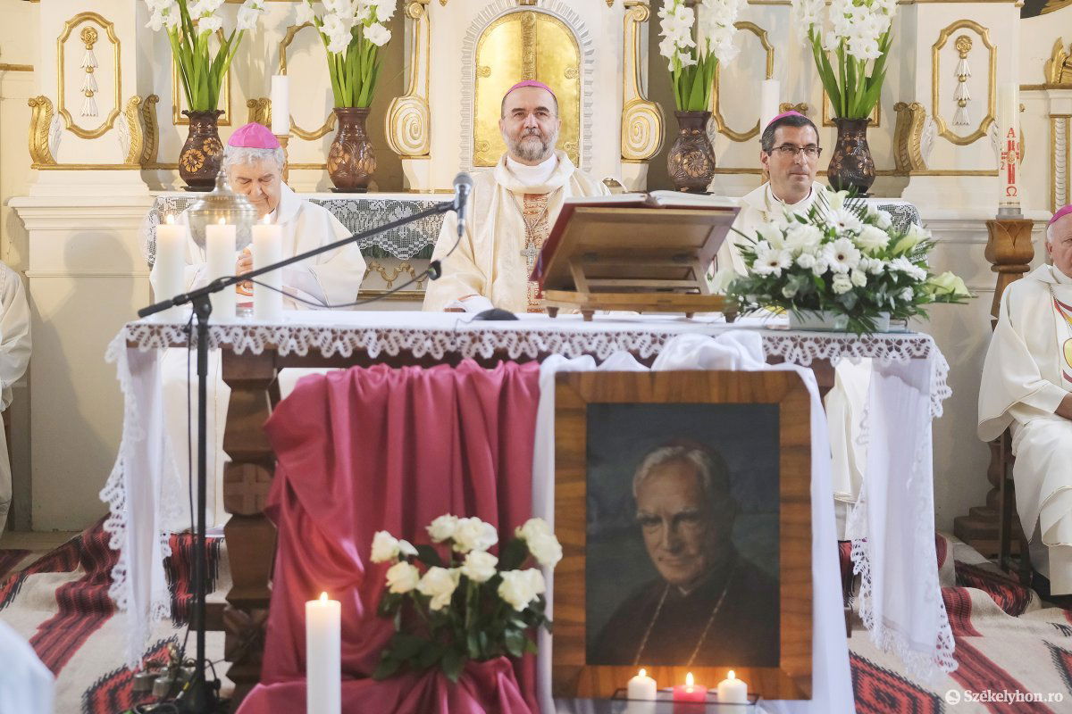 •  Fotó: Veres Nándor