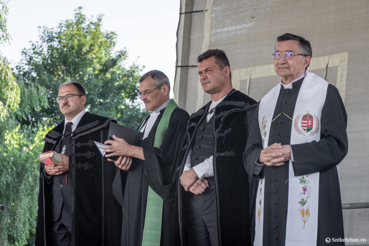 •  Fotó: Pinti Attila