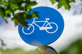 Két kerékkel négy keréken: utánanéztünk, hogyan kell, érdemes autóval biciklit szállítani
