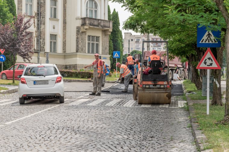 Kátyúzás miatt néhány órára lezárják a Temesvári sugárút felső szakaszát