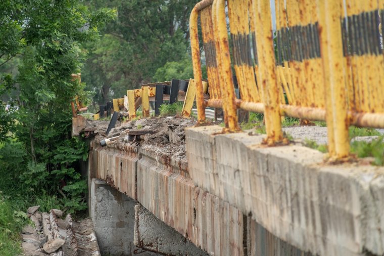 Csapnivaló infrastruktúra