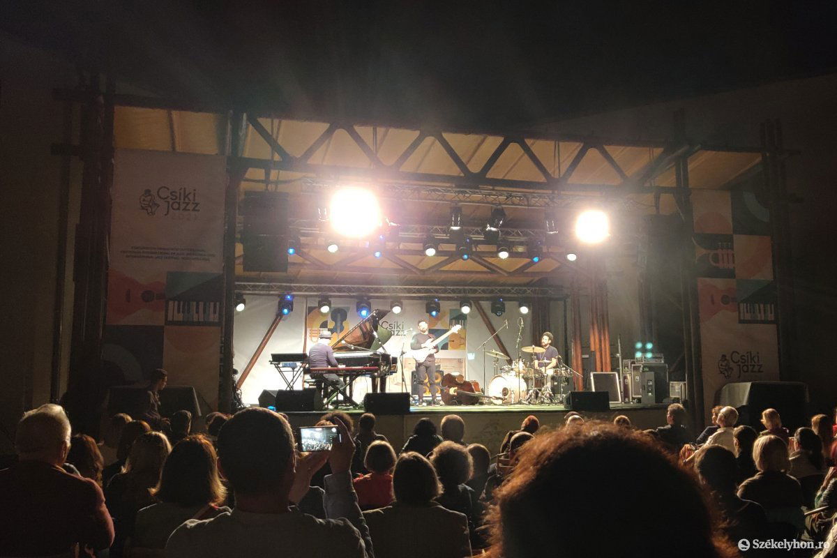 •  Fotó: Korpos Attila