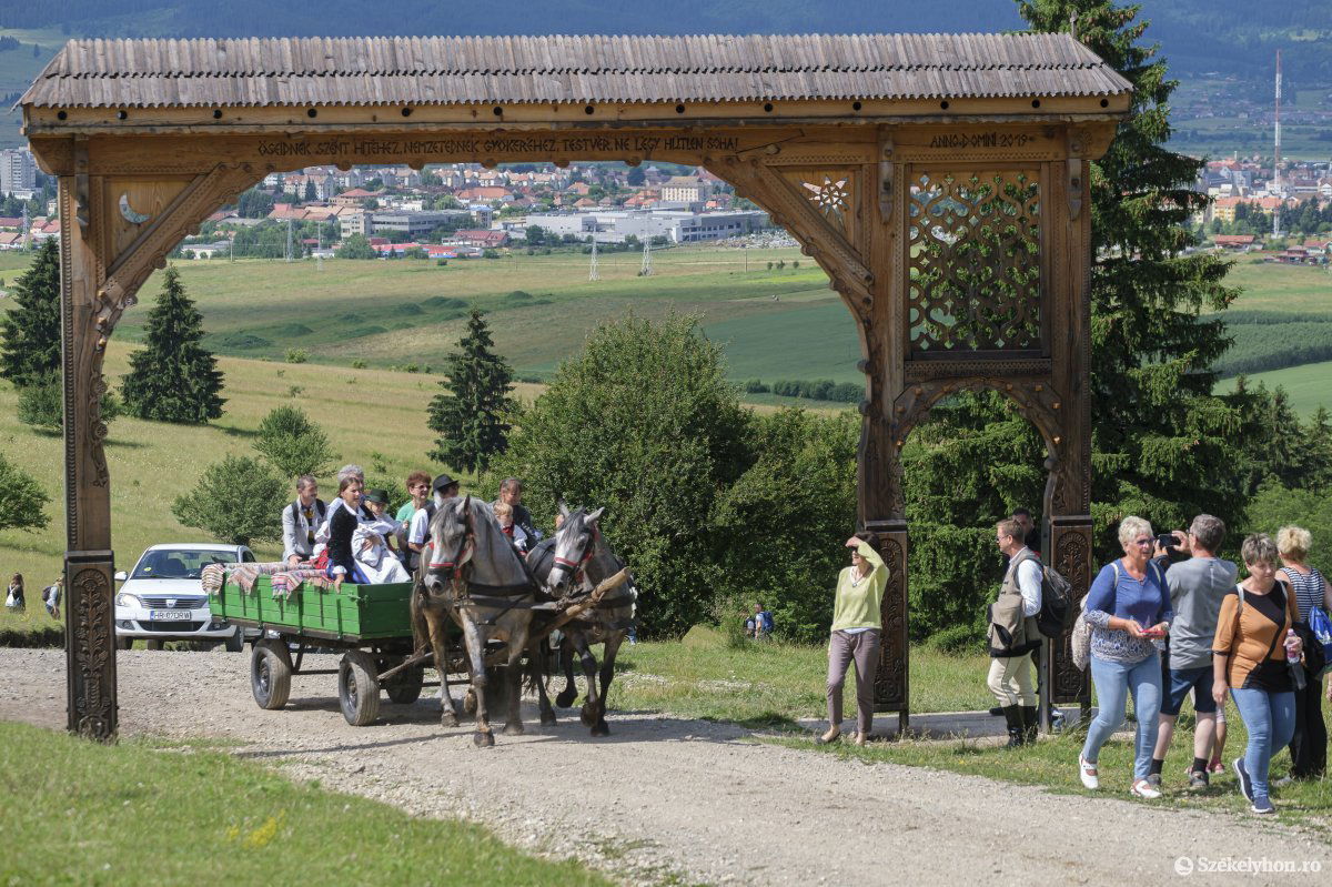 &bullet;  Fotó: Veres Nándor