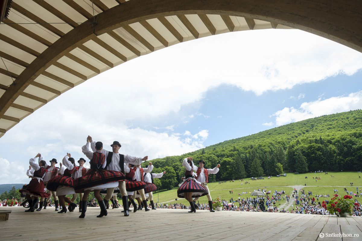 &bullet;  Fotó: Veres Nándor