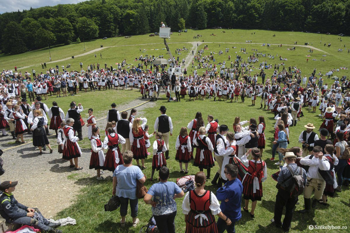 &bullet;  Fotó: Veres Nándor