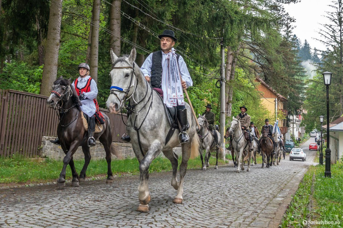 Potápi Árpád János nemzetpolitikáért felelős államtitkár is részt vesz a lovas zarándoklaton, ezúttal a Gyergyószentmiklós-Csíksomlyó útvonalon. Archív •  Fotó: Pinti Attila