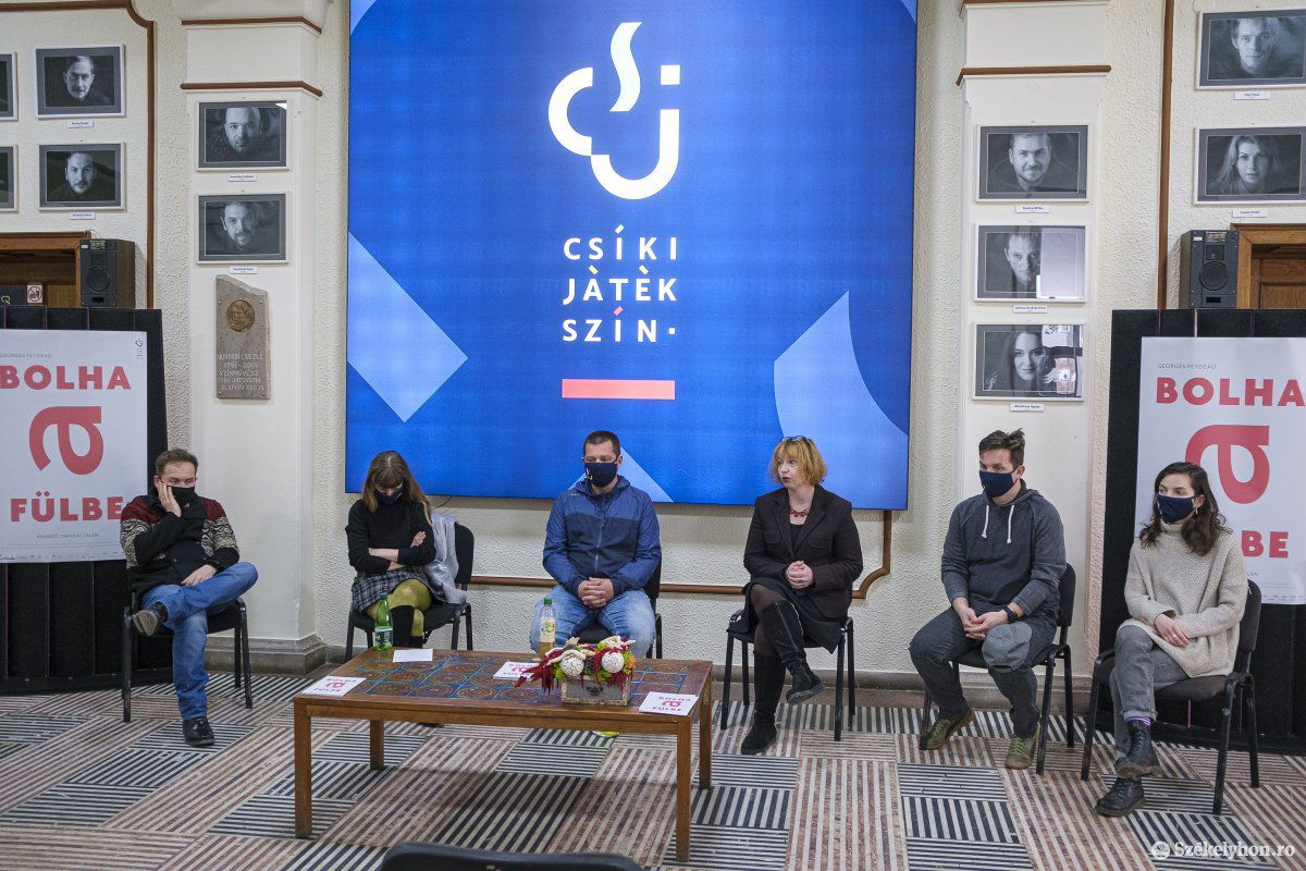 Új bemutatóval készül a Csíki Játékszín •  Fotó: Veres Nándor