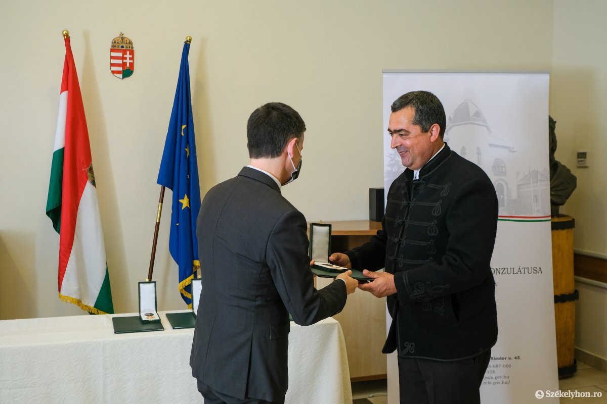 &bullet;  Fotó: Veres Nándor