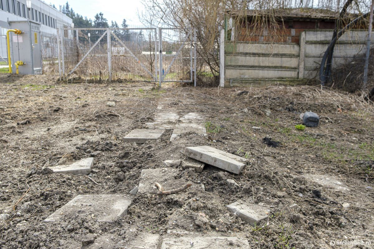 A Jégpálya negyedi strand újraindítását a város is meg tudja oldani &bullet;  Fotó: Veres Nándor