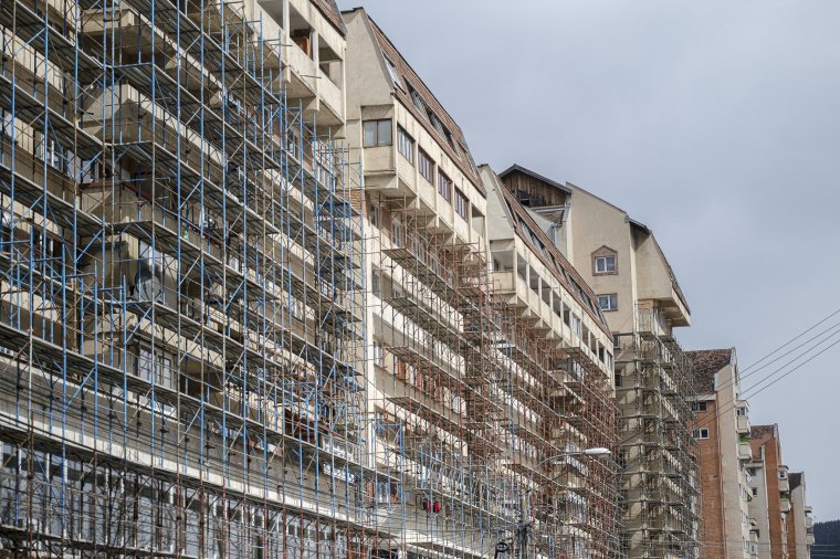 Csíkba és Gyergyóba is jut pénz hőszigetelésre, Udvarhely megint kimarad