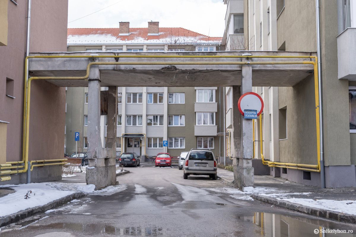 &bullet;  Fotó: Pinti Attila