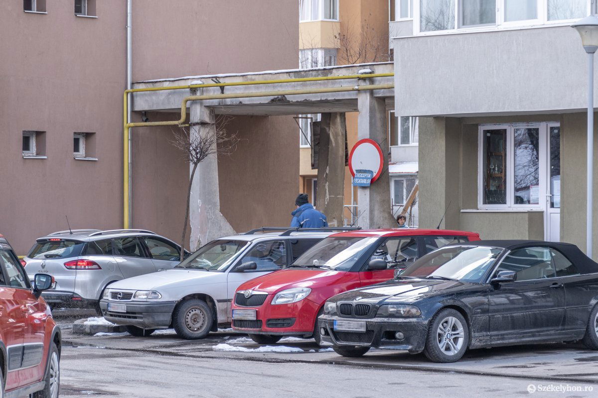 &bullet;  Fotó: Pinti Attila