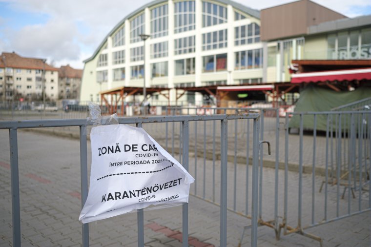 Tíz napra csökken a fertőzöttek számára előírt karantén időtartama