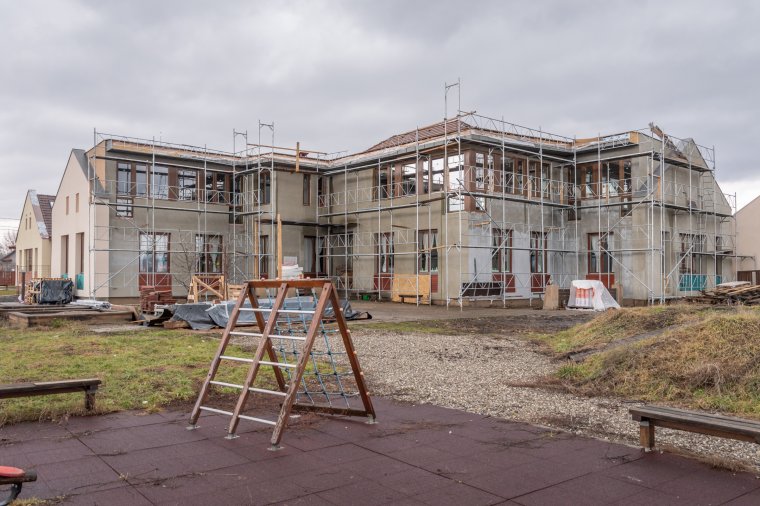 További támogatások szükségesek a madéfalvi építkezések befejezéséhez