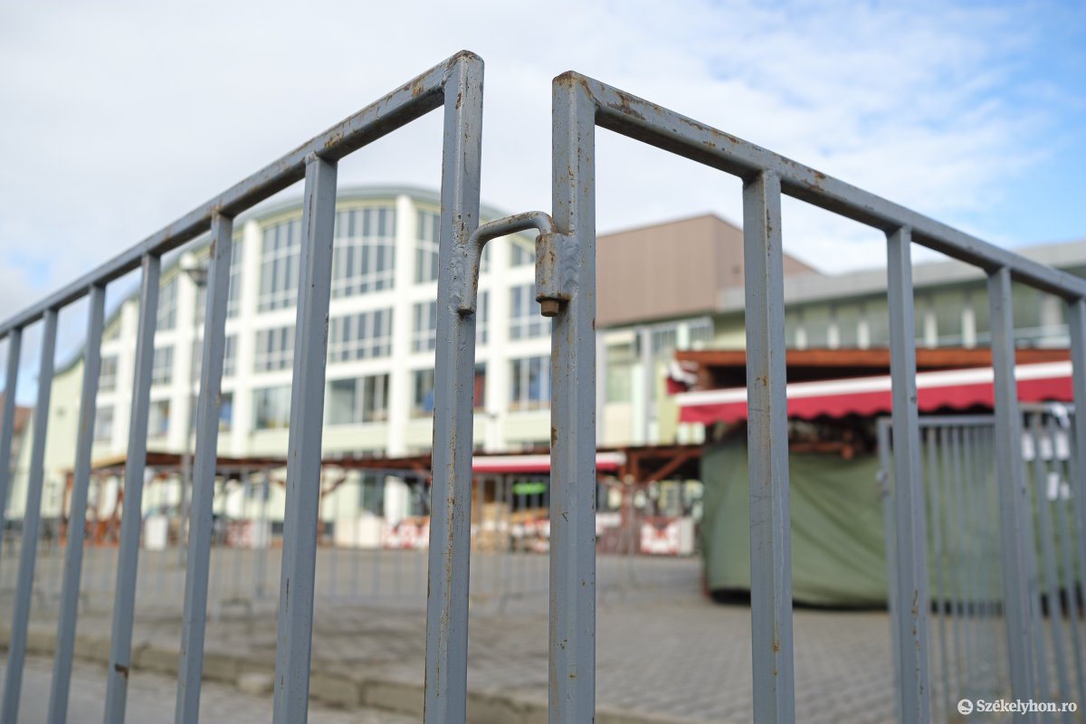 Nem történtek számottevő rendbontások a csíkszeredai Erőss Zsolt Arénában &bullet;  Fotó: Veres Nándor