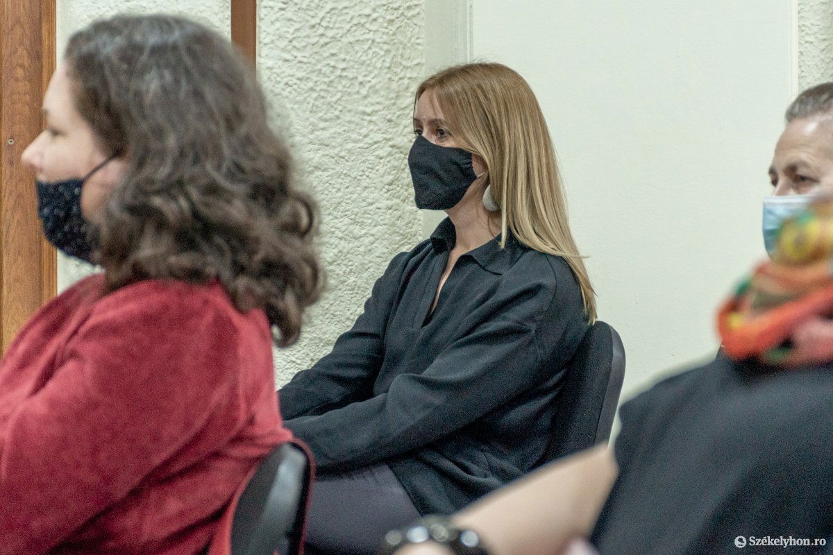 &bullet;  Fotó: Pinti Attila