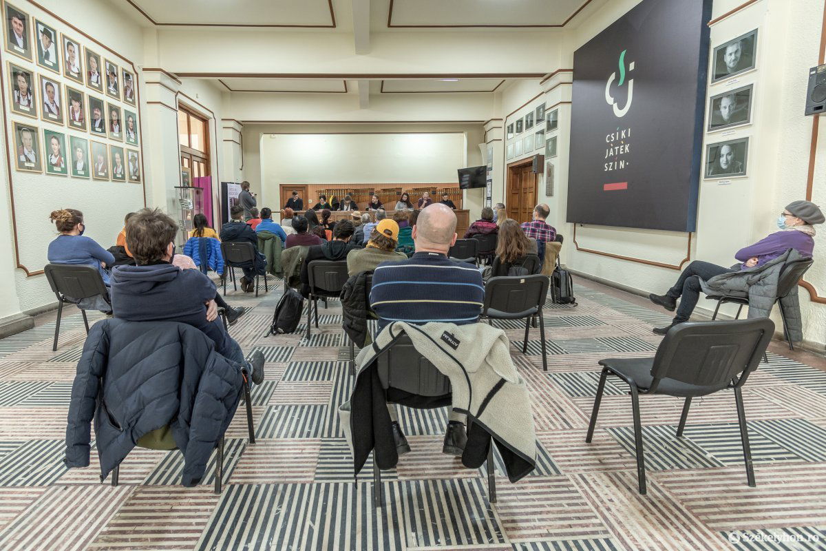 &bullet;  Fotó: Pinti Attila