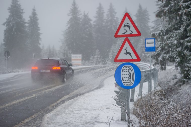 A hétvégén is marad a télies időjárás: heves szélre, havazásra figyelmeztetnek a meteorológusok