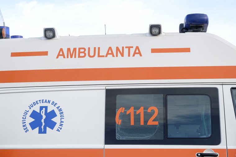 Patakba fulladt egy idős férfi