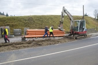 Bővül az ivó- és szennyvízhálózat több székelyföldi településen
