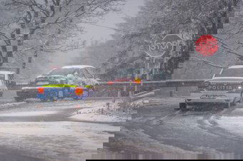 Másodfokú hóviharriadó Maros megye hegyvidékére, elsőfokú eső- és szélriadó Hargita és Kovászna megyére