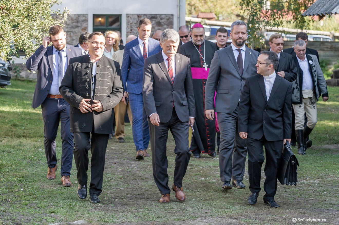 •  Fotó: Pinti Attila