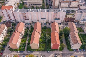Ősszel elkezdődhet az újabb csíkszeredai lakóövezet teljes felújítása