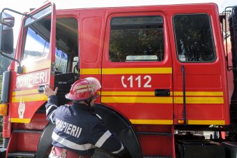 Felcsaptak a lángok a galaci gyermekkórházban, száz személyt kimenekítettek