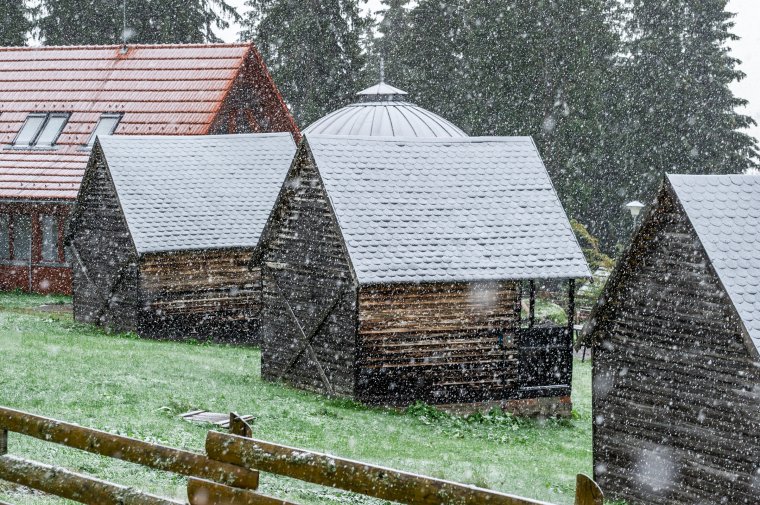 Pár napos felmelegedés után lehűlés, éjszakai fagyok várhatóak Erdélyben