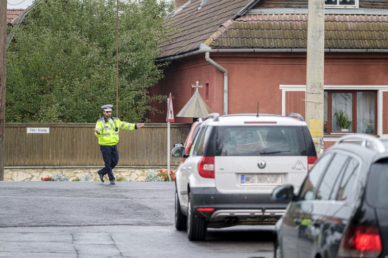 Forgalomkorlátozások várhatók Nagylak és Vidombák között egy túlméretes szállítmány miatt