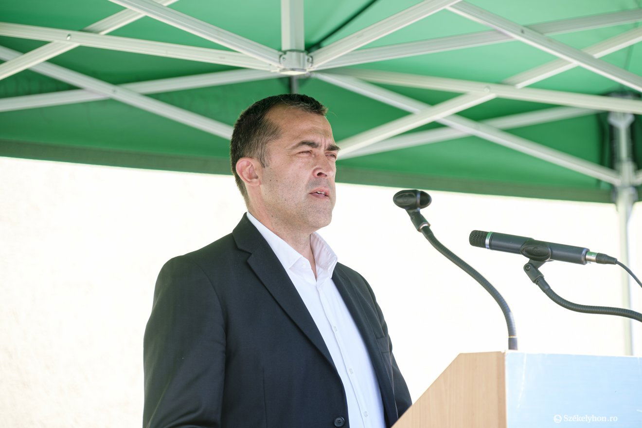 &bullet;  Fotó: Veres Nándor