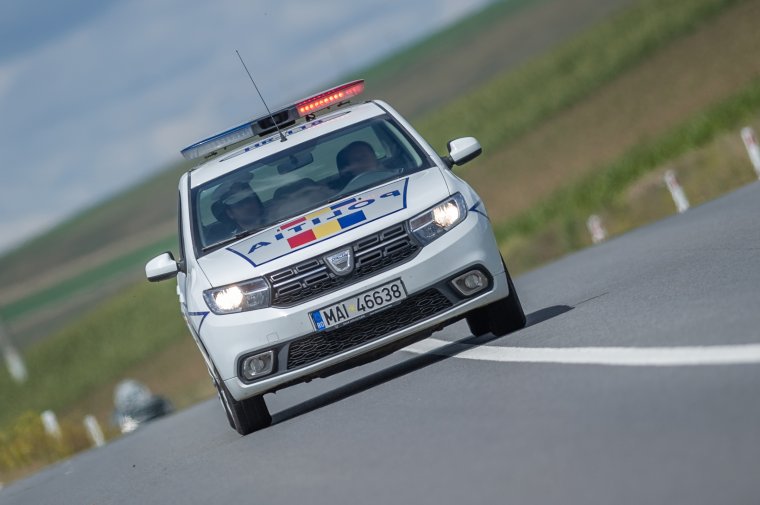 Részegen tért ki autóval a főútra, baleset lett belőle