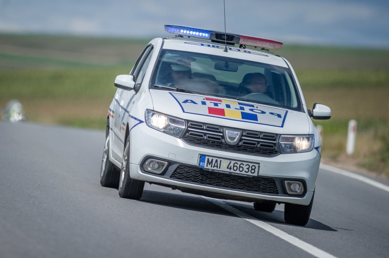 Zacskóban, pótkerék alatt, valamint alsónadrágban is pszichoaktív szereket kaptak a rendőrök egy rutinellenőrzés során