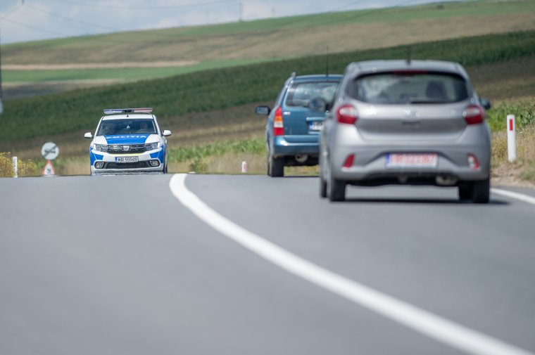 Rendőrségi összesítő: volt, aki ittasan balesetezett, volt, aki bejegyzetlen autóval közlekedett