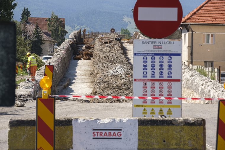 Leállíttatnák a munkálatokat, tervmódosításokat kérnek a vasúti felüljáró szomszédai   