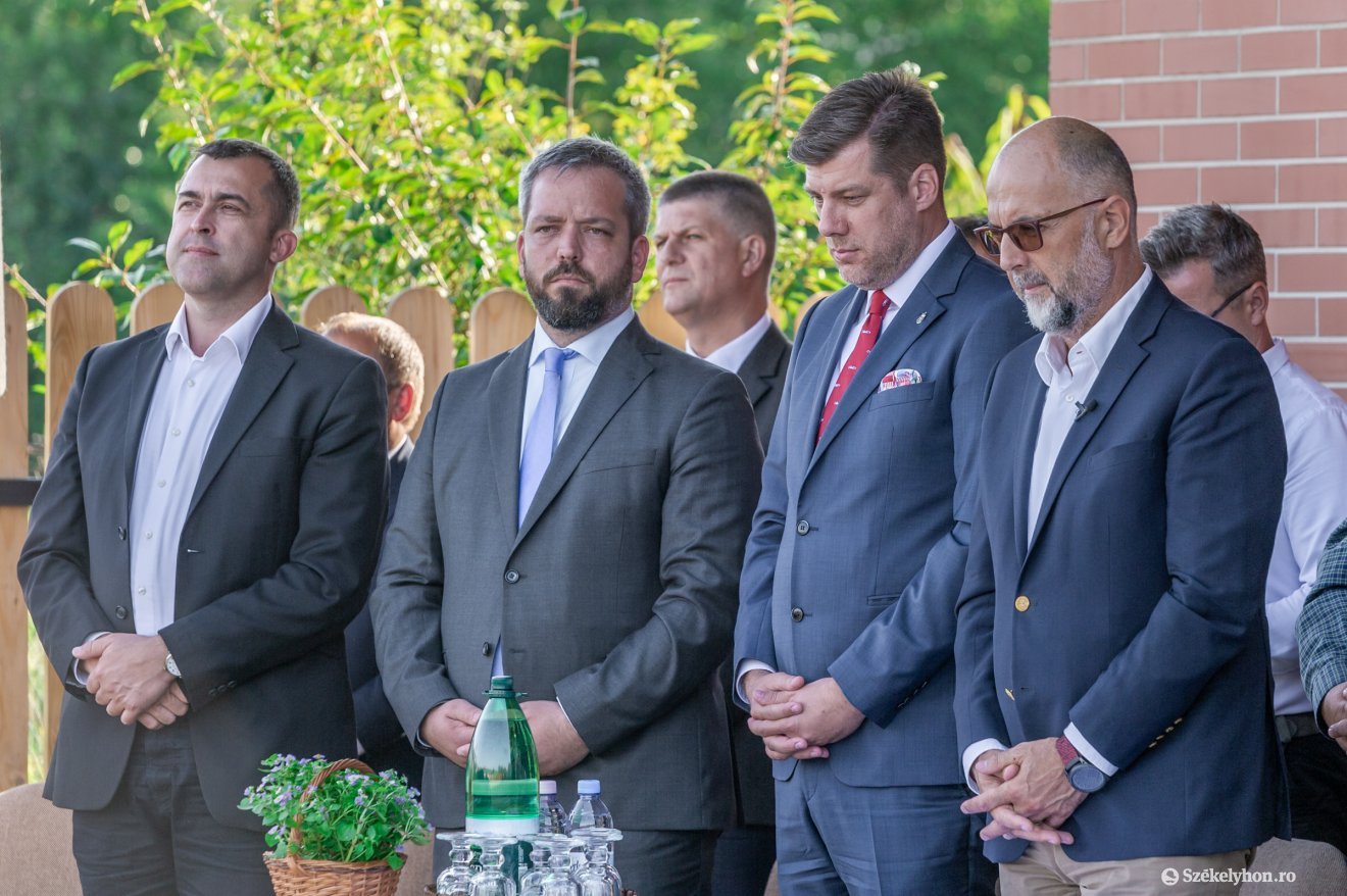 •  Fotó: Pinti Attila