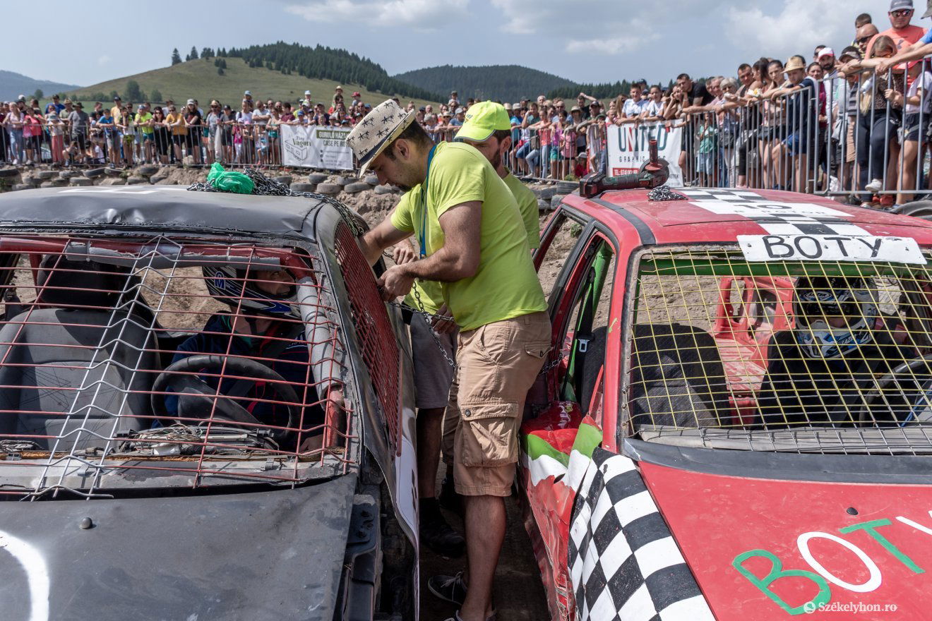 •  Fotó: Pinti Attila