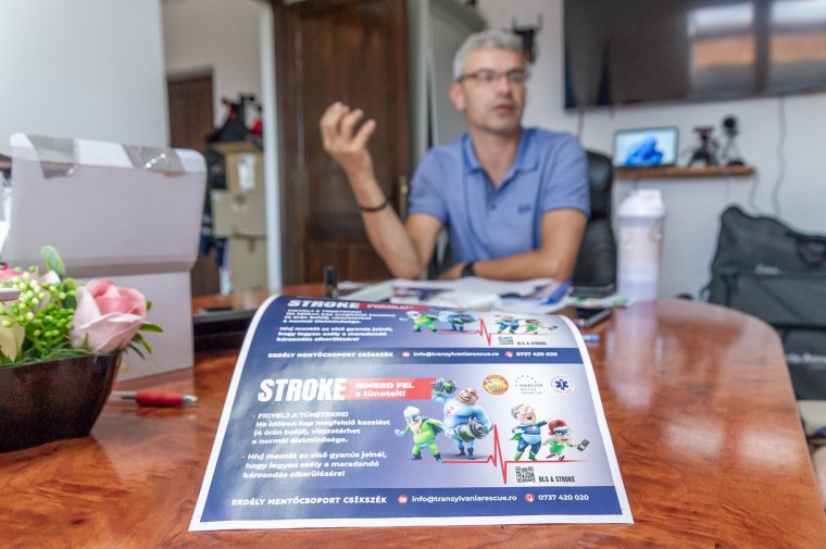 Az újraélesztés mellett a sztrók felismerése kerül a középpontba