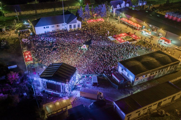 Sztárfellépő a Tiltott fesztiválon