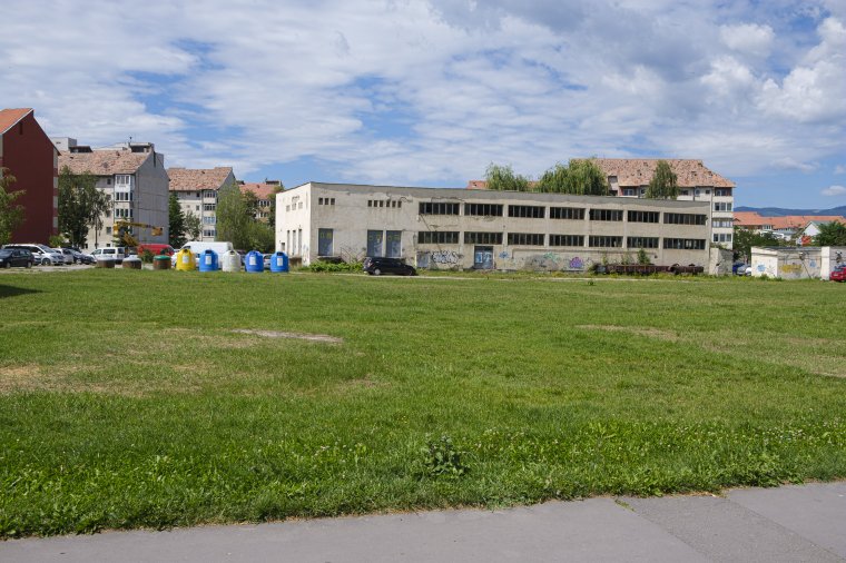 Még várni kell a parkolóházra Csíkszereda központjában