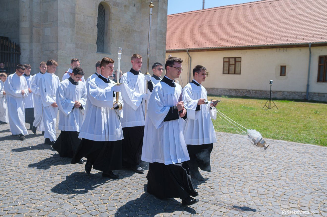 •  Fotó: Veres Nándor