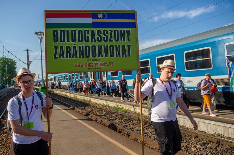 Idén is elindul a Boldogasszony zarándokvonat a csíksomlyói pünkösdi búcsúba