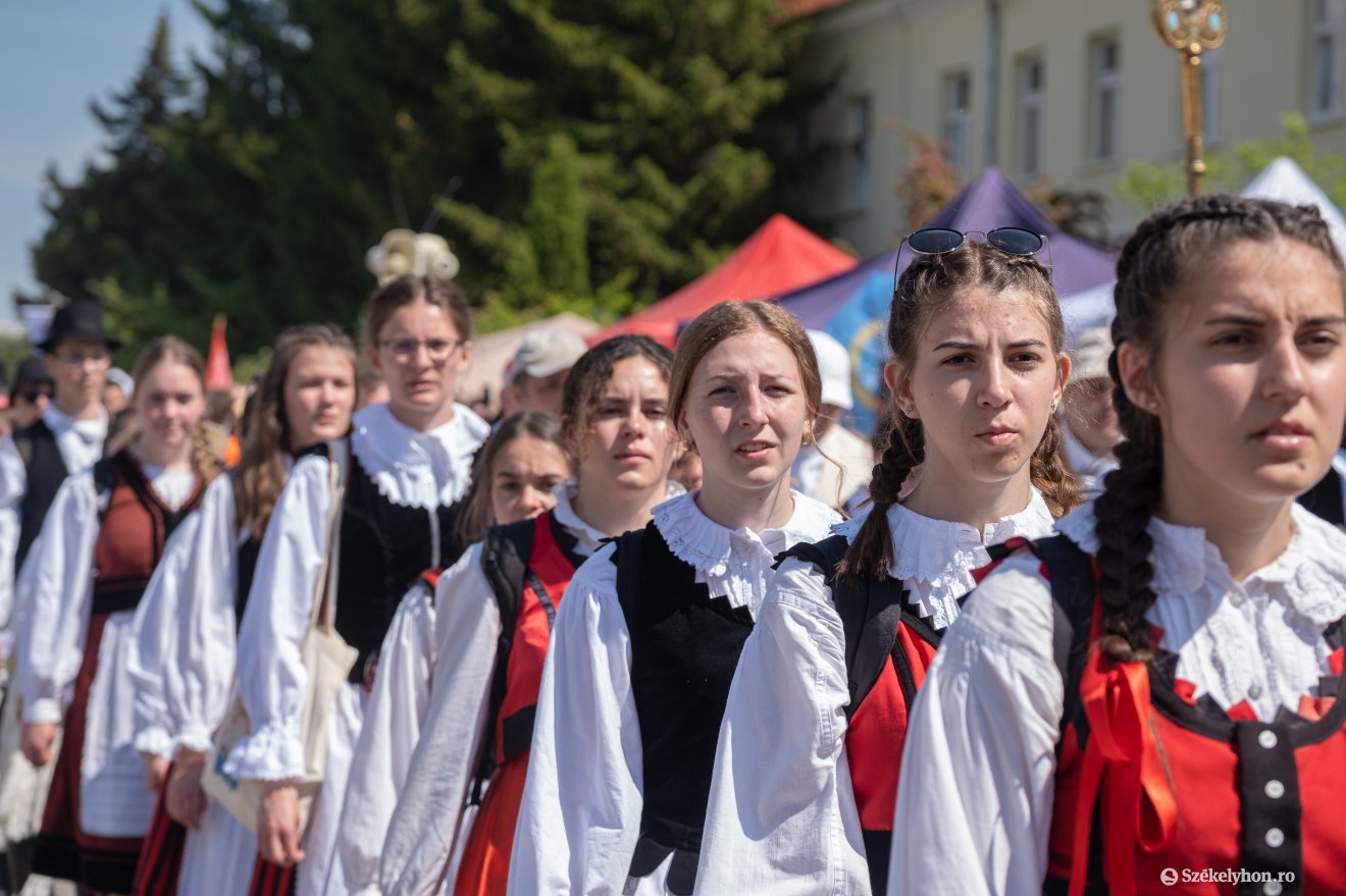 •  Fotó: Veres Nándor